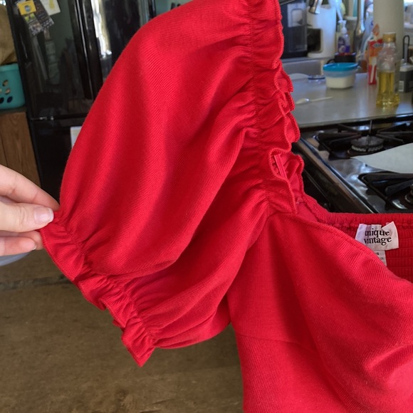 Adorable red Unique Vintage crop top! - Picture 3 of 7